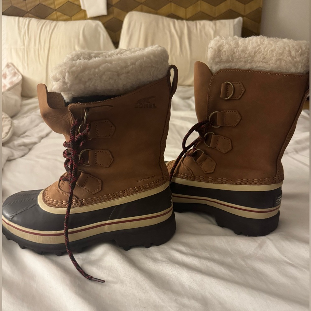 SOREL Caribou Boots